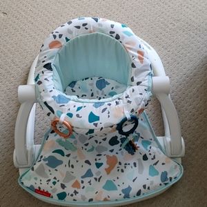 Fisher-Price Sit-Me-Up floor Seat, infant chair